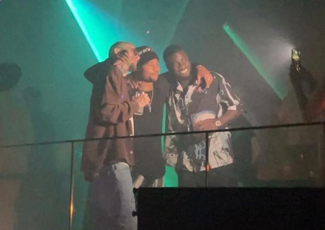 华体会官网-德甲没结束就去度假狂欢，拜仁难逃被骂